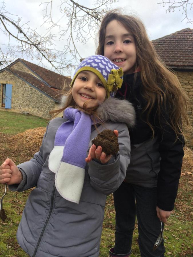 Domaine De Lascaux Bed & Breakfast มงทิญญัก ภายนอก รูปภาพ